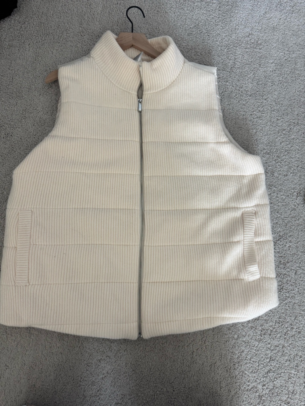 Chicos Women’s Cream Quilted Puffer Vest - Sleeveless Zip Front